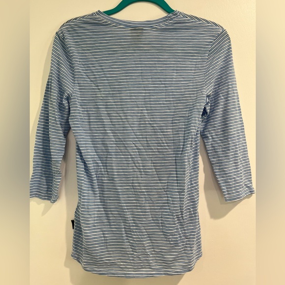 Patagonia 3/4 Sleeve Woman’s Blue Stripe T-Shirt Size XS - Picture 2 of 10